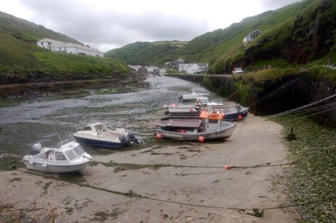 cornwall_boscastle_boats